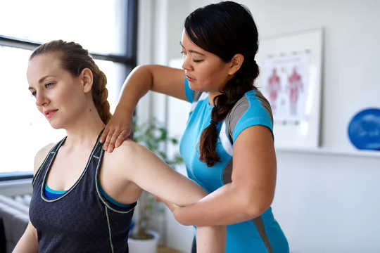 Physio, Chiro, Osteo and Myo: What's The Difference and Which One Should I Get?